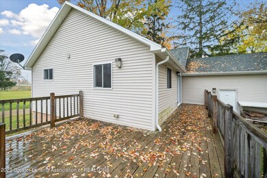 30-400-N-State-Rd-Owosso-MI-48867-Window