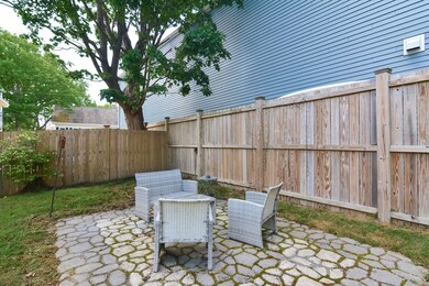 1 Pine St, Kittery, ME 03904 - photo 7