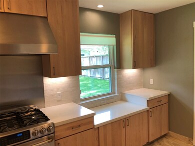 12915 Traviata Dr, Houston, TX 77024 - photo 7