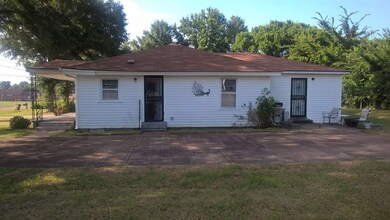 1424 Charles Bryan Rd, Cordova, TN 38018 - photo 2