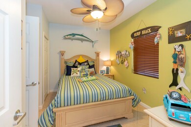 Emerald Waters #106 - Bed 1 (1)