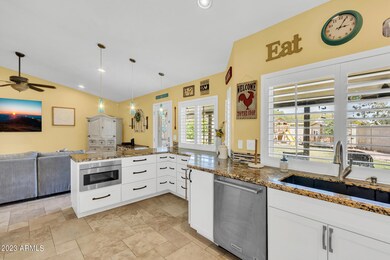 613 S Terrace Rd, Chandler, AZ 85226 - photo 7