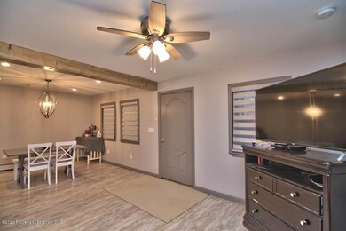 207 Arnolds Rd, Jermyn, PA 18433 - photo 2