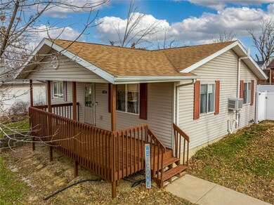 1834 Americus Dr SE, Cedar Rapids, IA 52403 - photo 2