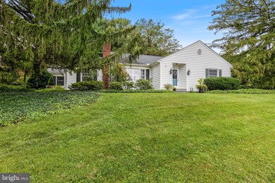 310 N Broad St, Kennett Square, PA 19348 - photo 4