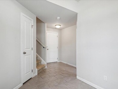 2805 Rathmore Ln, Ann Arbor, MI 48105 - photo 7