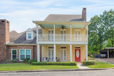 553 Esplanade-1