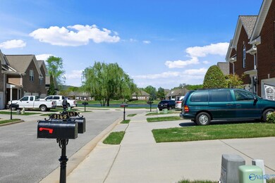 3149 Mallard Point Dr SE, Owens Cross Roads, AL 35763 - photo 3