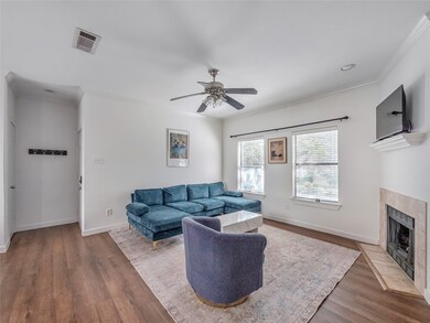 4402 Holland Ave unit 103, Dallas, TX 75219 - photo 2