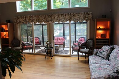 7 Virginia Ct, Hooksett, NH 03106 - photo 3