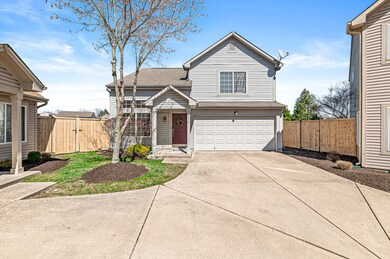 578 Pine Lake Dr, Greenwood, IN 46143 - photo 2