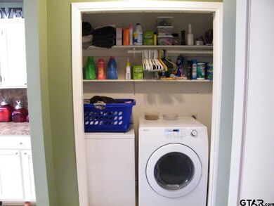 963 Creekside Dr, Tyler, TX 75703 - photo 6