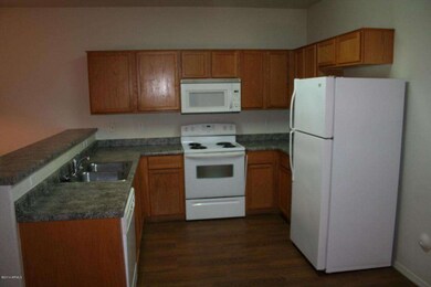 7205 South  8th Way 005