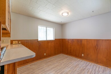 4614 Lock Lomond Ln, San Antonio, TX 78220 - photo 6