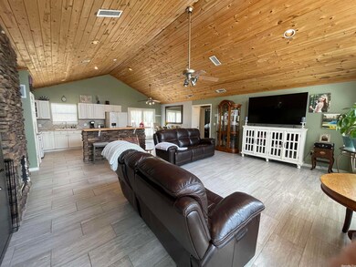 259 Lookout Dr, Tumbling Shoals, AR 72581 - photo 4