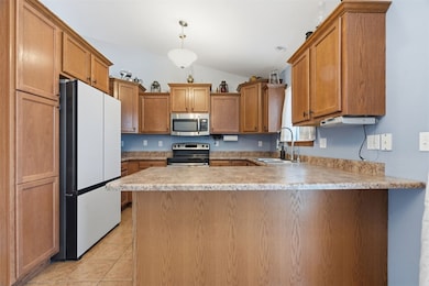 6601 Ohio St SW, Cedar Rapids, IA 52404 - photo 6