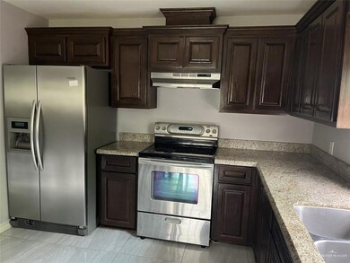 916 W 2nd St, Weslaco, TX 78596 - photo 3