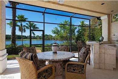 Lanai w. Poolside Kitchen