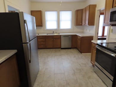 1148 N 4th St, David City, NE 68632 - photo 5