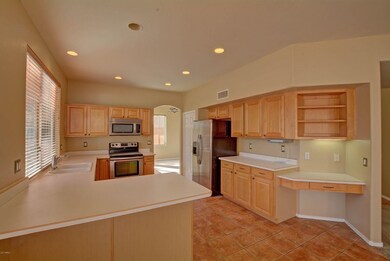 7 - Kitchen