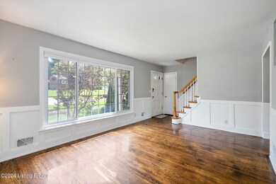 7712 Cecilia Way, Louisville, KY 40219 - photo 7