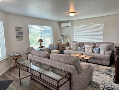 461 S Portal Loop SW, Ocean Shores, WA 98569 - photo 6