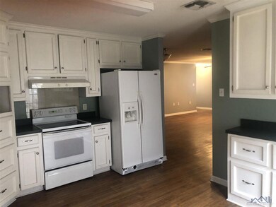 518 N French Quarter Dr, Houma, LA 70364 - photo 4