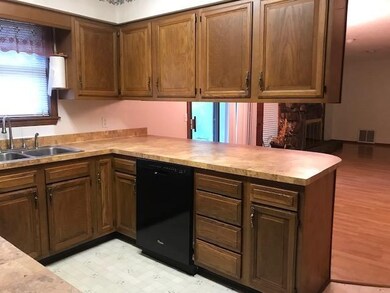 707 Woodland Dr, Rogers, AR 72756 - photo 4