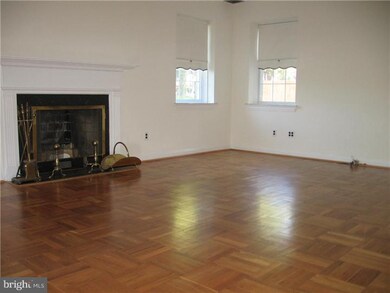 200 Treaty Rd, Drexel Hill, PA 19026 - photo 6