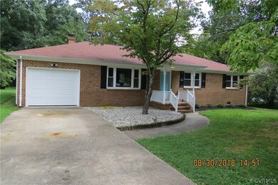 Attached 1 Car Garage
