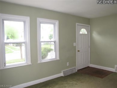 1660 Douglas Rd, Wickliffe, OH 44092 - photo 4