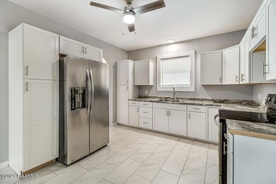 320 Franklin-12