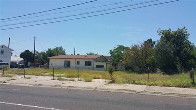 1920 San Enrique Ave, Laredo, TX 78040 - photo 2