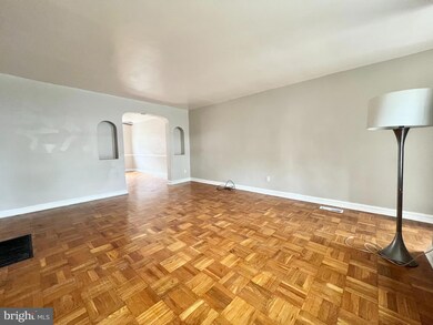 603 Andover Rd, Upper Darby, PA 19082 - photo 2