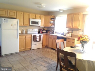 109 Brown St, Centreville, MD 21617 - photo 3