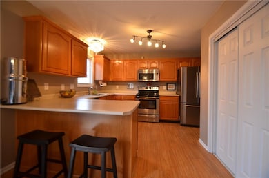 2519 E Marion St, Des Moines, IA 50320 - photo 3