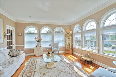 13 Creek View Ct, Easton, PA 18045 - photo 6