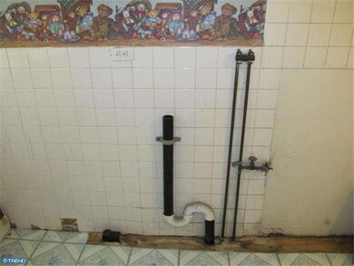 1248 Muhlenberg St, Reading, PA 19602 - photo 5