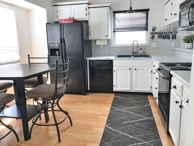 03-Kitchen