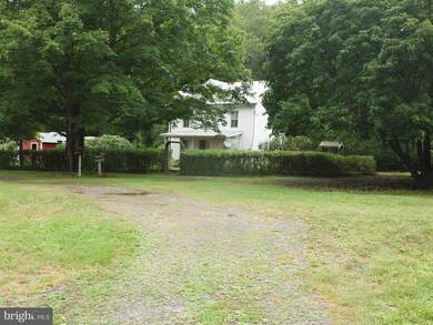 147 Joseph Ln, Brandywine, WV 26802 - photo 6