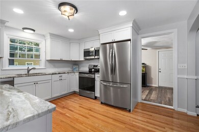 660 Nate Whipple Hwy, Cumberland, RI 02864 - photo 7