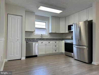 108 Lincoln Ave SW, Glen Burnie, MD 21061 - photo 3