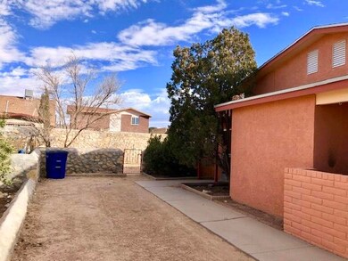 1904 Karen Sue Place unit B, El Paso, TX 79936 - photo 2