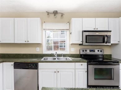 5482 Ivyridge Ct, Fayetteville, NC 28314 - photo 4