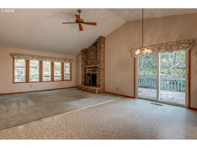 Living Room/Dining Room