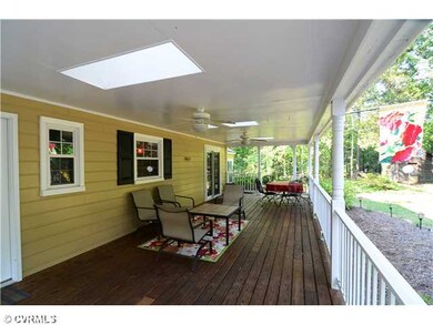 Patio/Deck - Huge covered deck with ceiling fans a