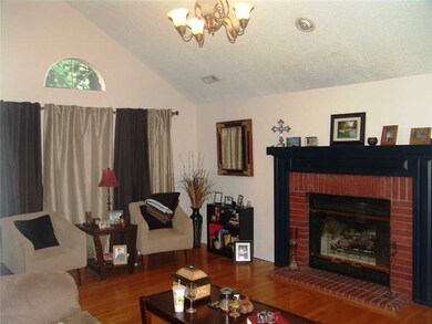 4106 W Mockingbird Ln, Rogers, AR 72756 - photo 2