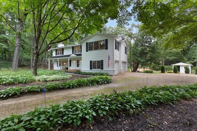 5575 Sylvan Ln, Excelsior, MN 55331 - photo 2