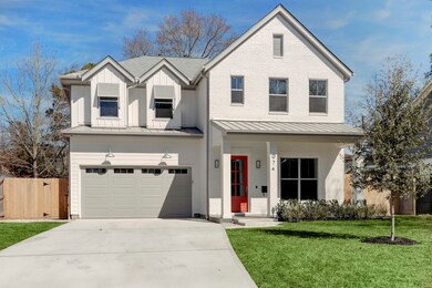 1039 W 41st St, Houston, TX 77018 - photo 2