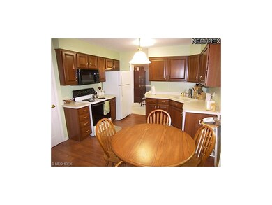 Updated kitchen with all appliances